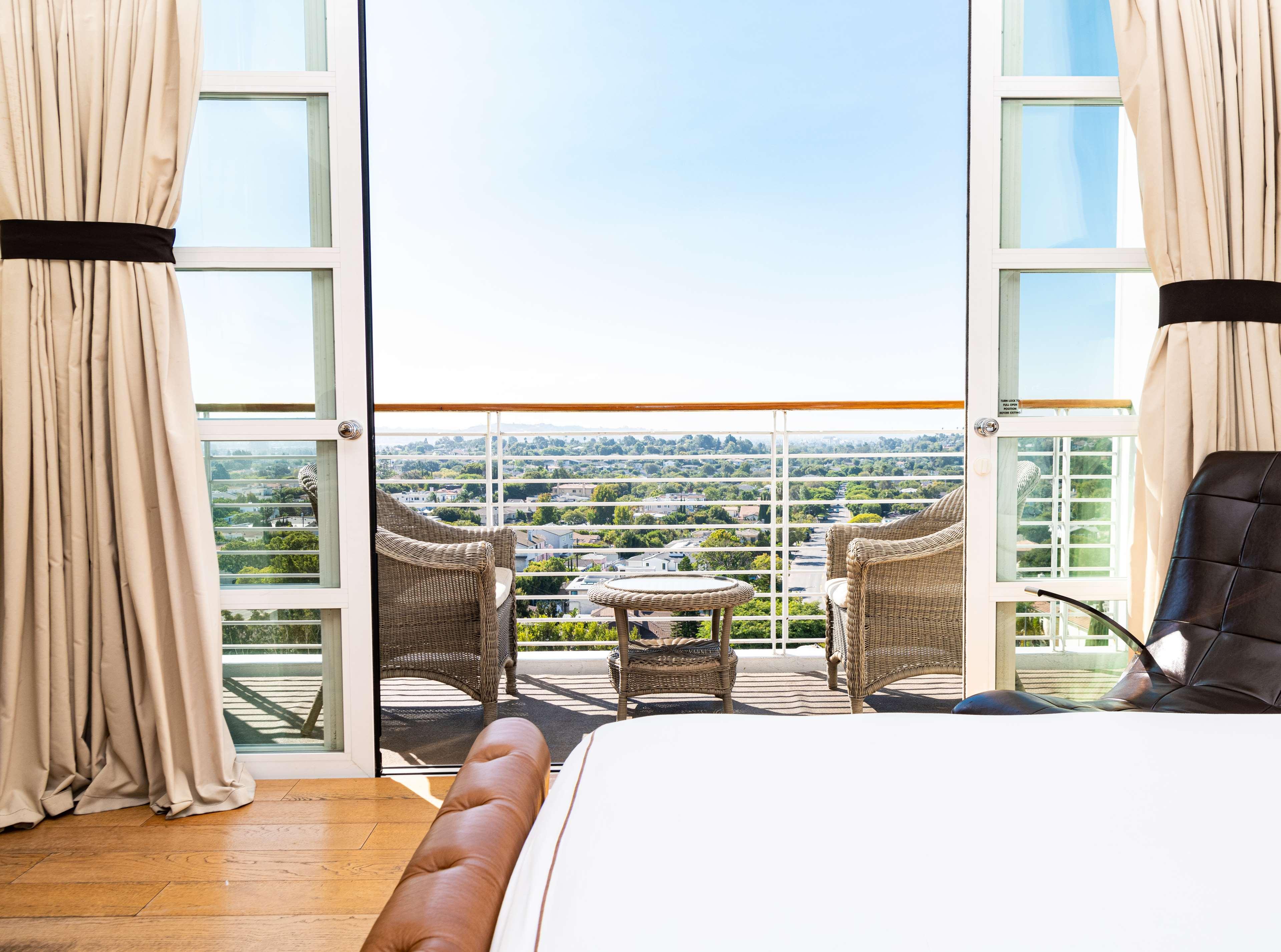Hotel Cameo Beverly Hills